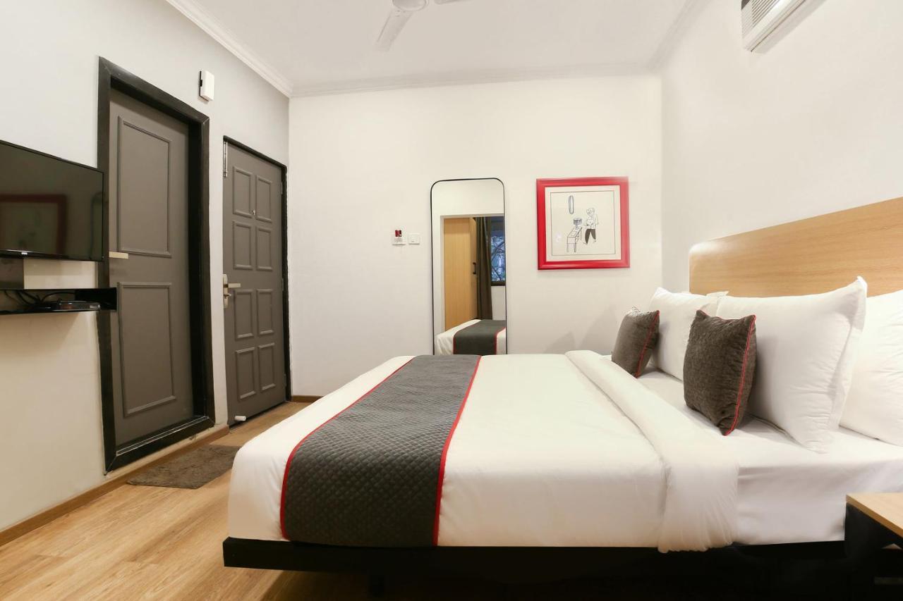 Fabexpress Highway Residency Hotel Мумбай Екстериор снимка